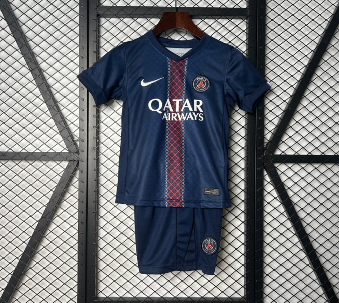 PSG 25-26 Domicile Enfant