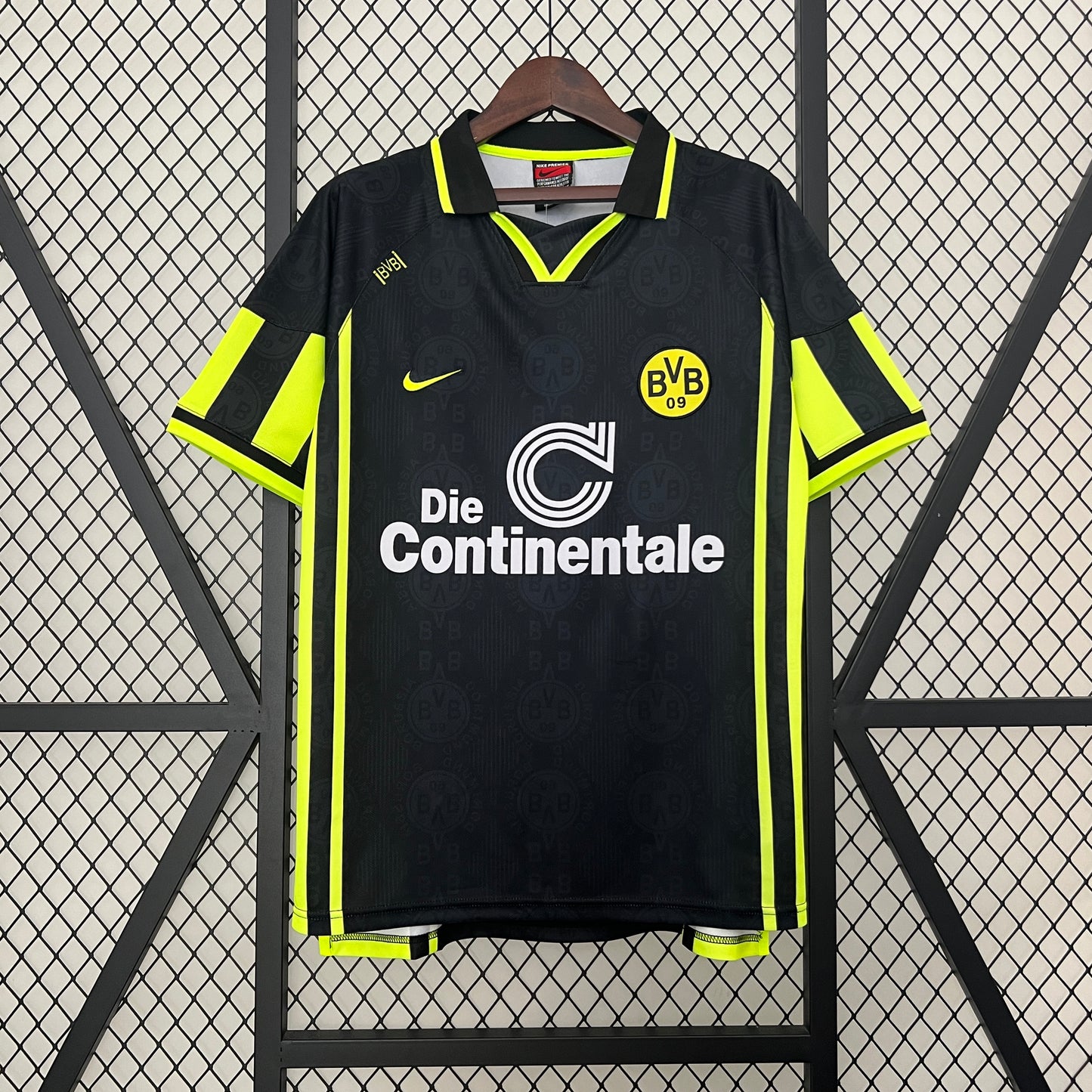 Dortmund NIKE Retro 96-97 Away