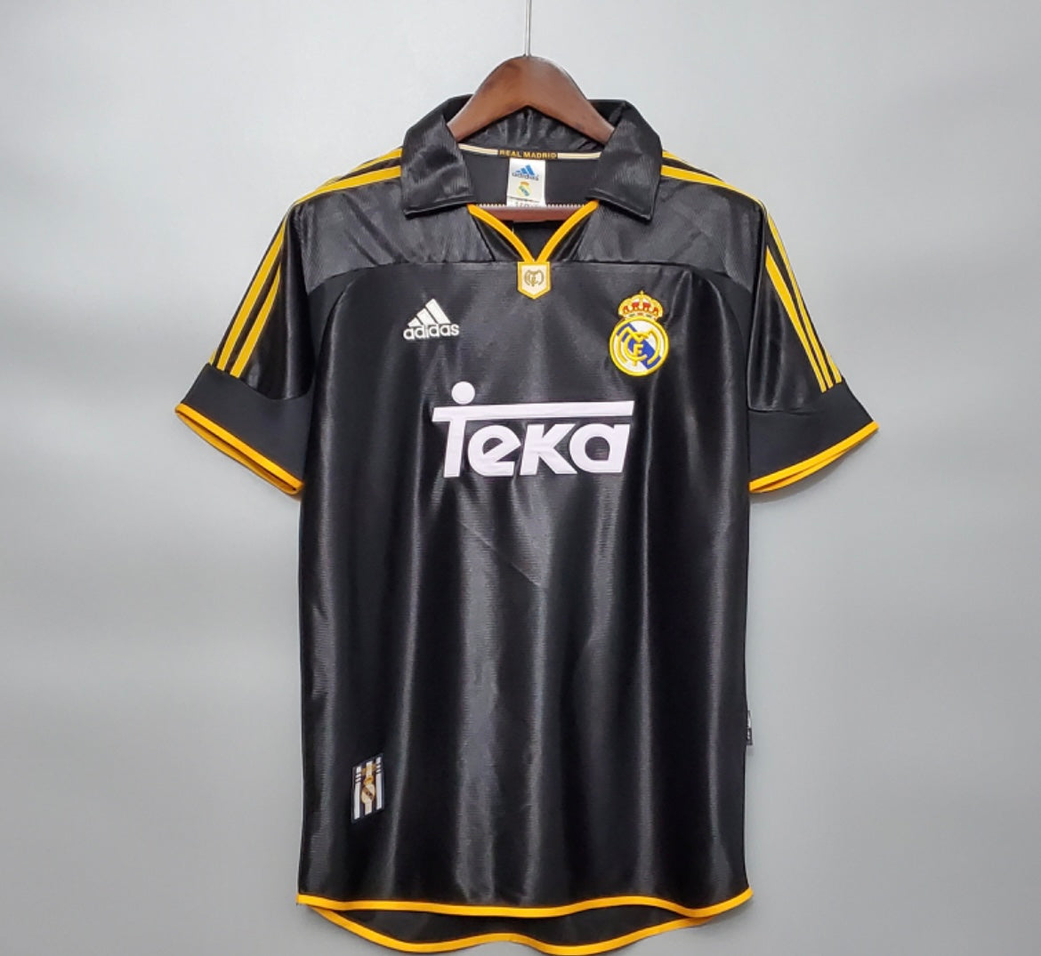 Real Madrid rétro 99-00 Exterieur Noir