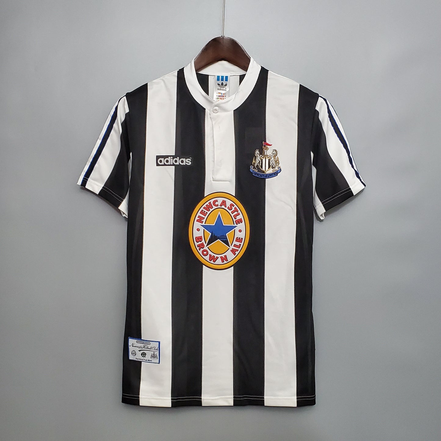 Newcastle ADIDAS 95-97 Home
