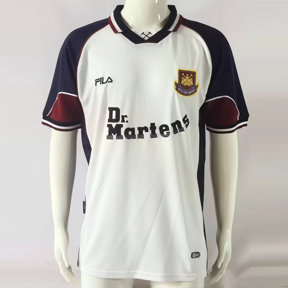 West Ham FILA 99-00 Away
