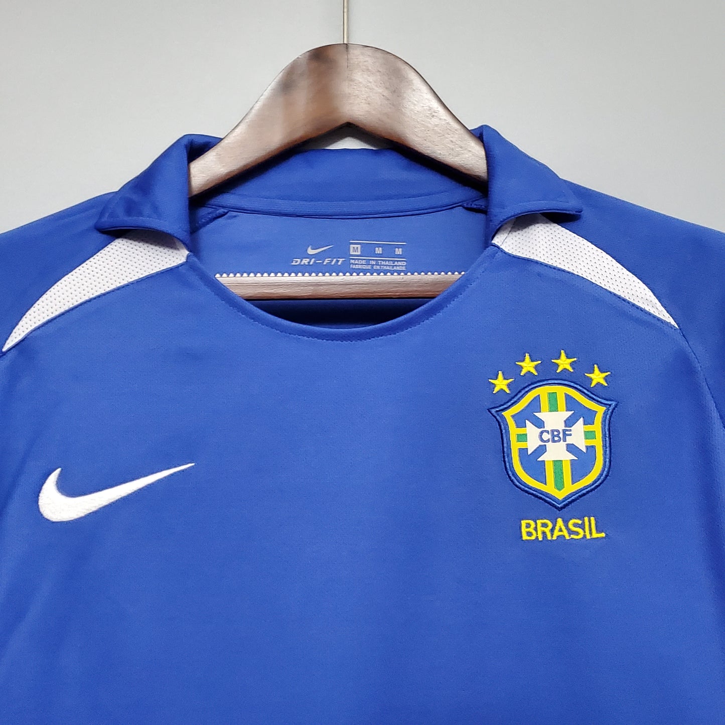 Maillot NIKE Brésil rétro 02’ Bleu Extérieur