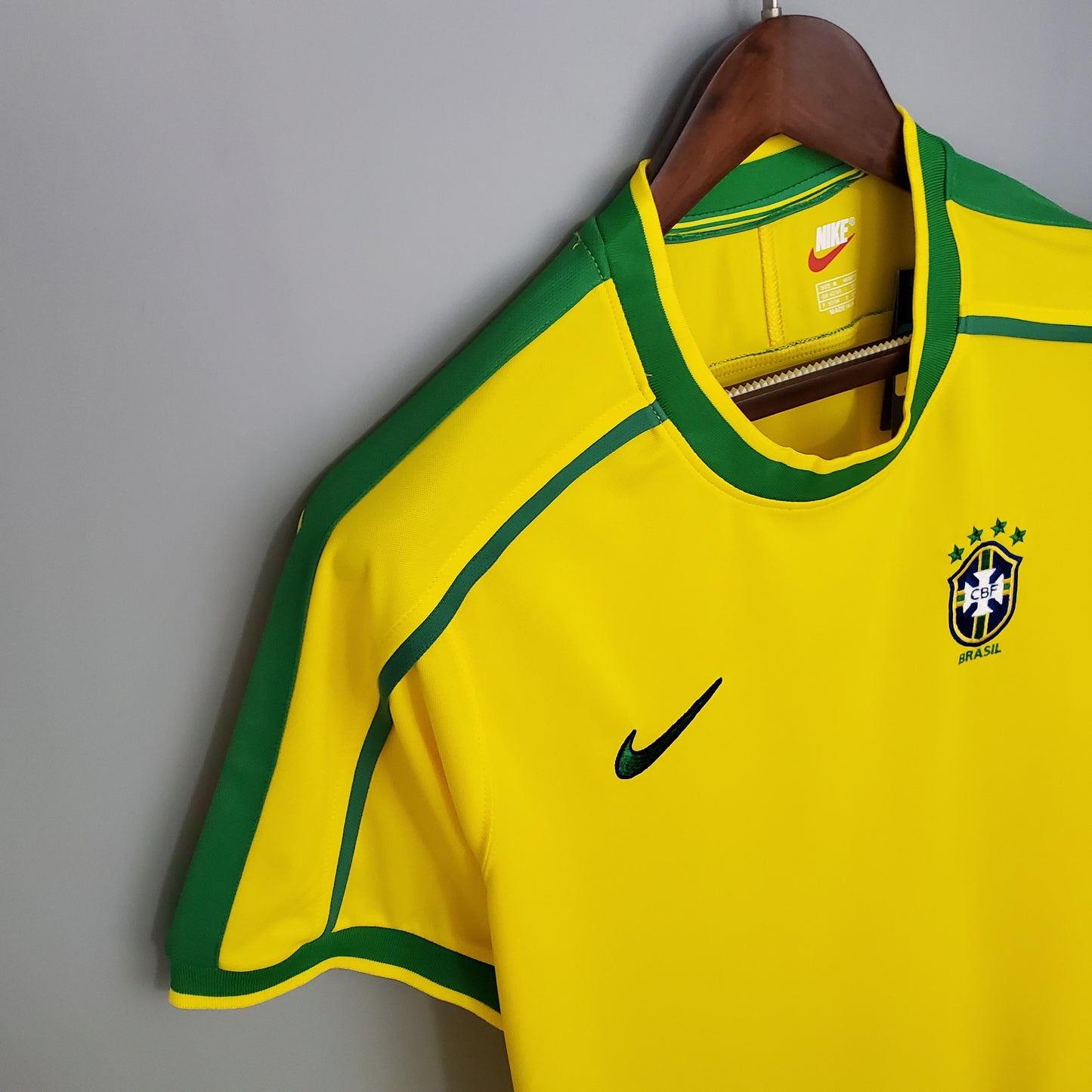 Maillot NIKE Brésil rétro 98’ Jaune Domicile