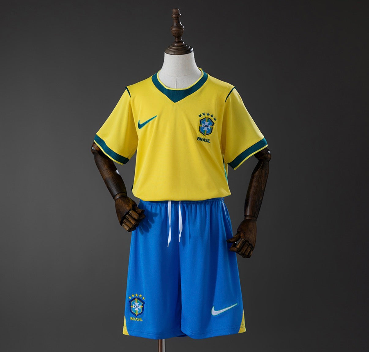 BRÉSIL Domicile CDM 2026 enfant