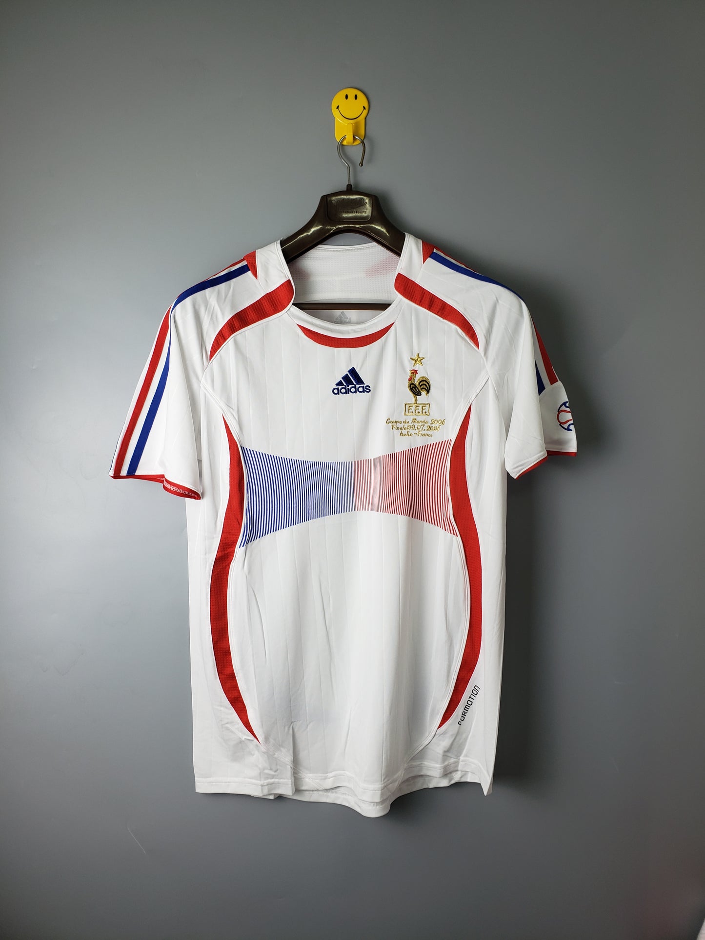 Maillot ADIDAS France rétro 06' Extérieur