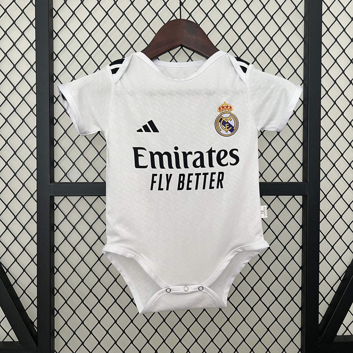 Réal Madrid 24-25 bébé